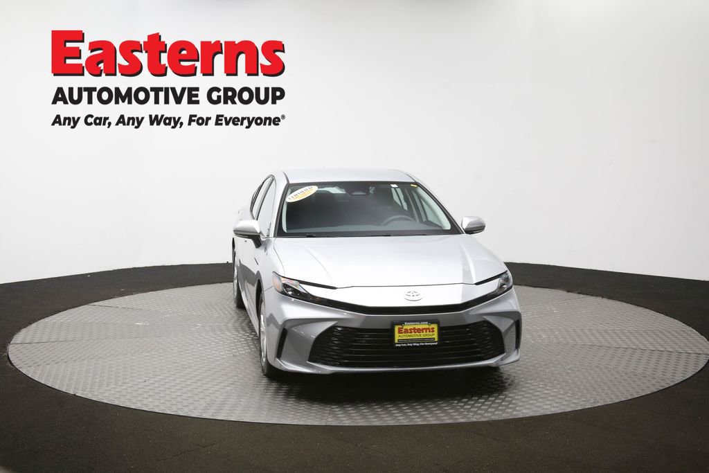 Used 2025 Toyota Camry LE image 52