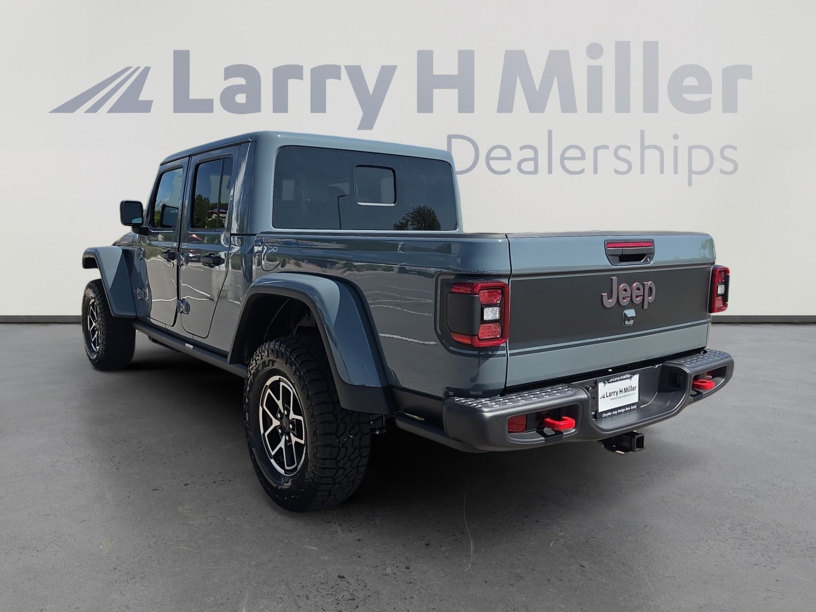 New 2026 Jeep Gladiator Rubicon AWD/4WD image 3
