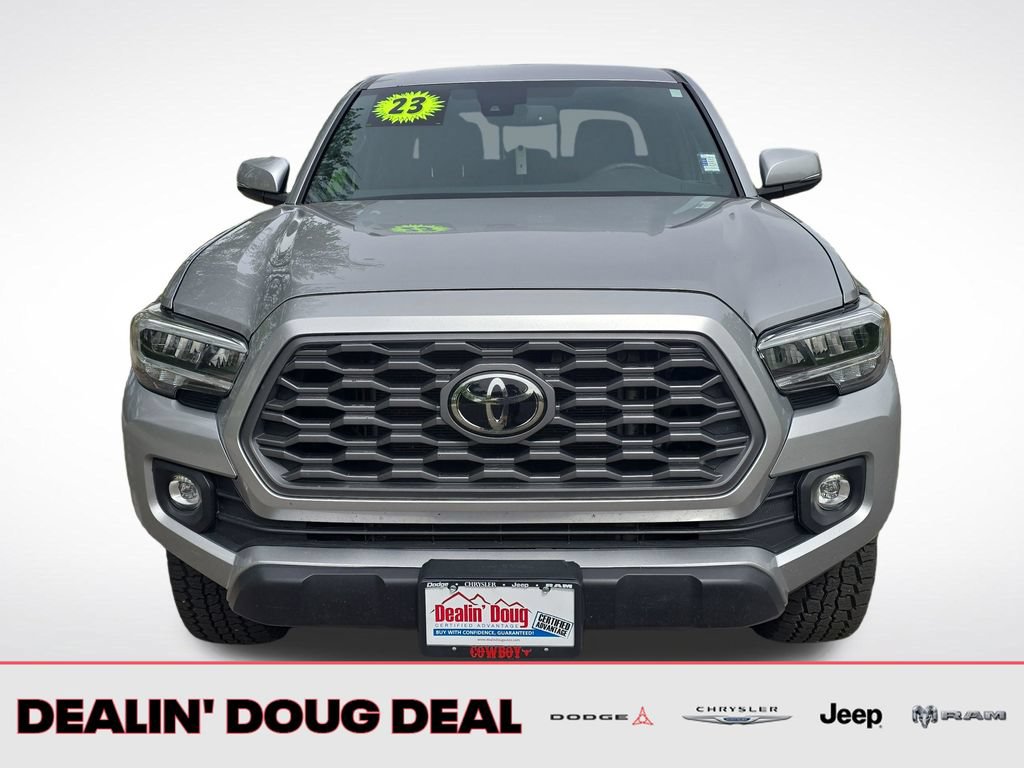 Used 2023 Toyota Tacoma TRD Off-Road w/ Technology Package AWD/4WD image 9