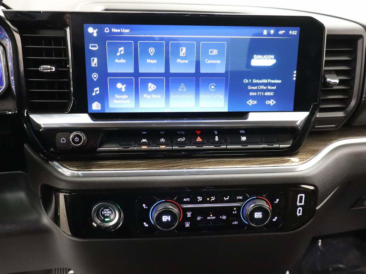 Used 2024 Chevrolet Silverado 1500 LT w/ Protection Package image 10