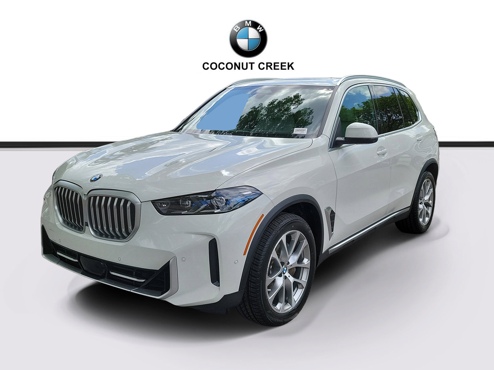 Certified 2024 BMW X5 xDrive40i w/ Premium Package AWD/4WD image 2