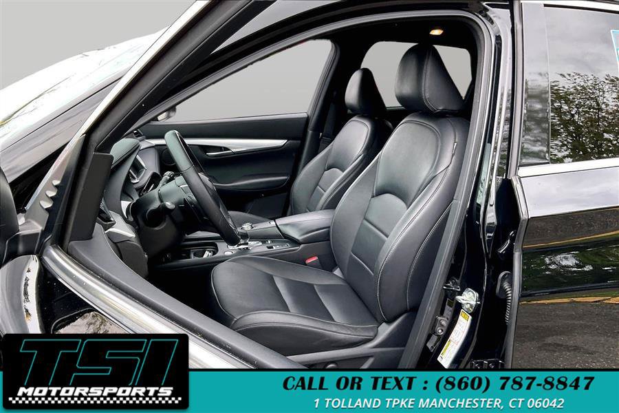 Used 2021 INFINITI QX50 Luxe w/ Appearance Package AWD/4WD image 25