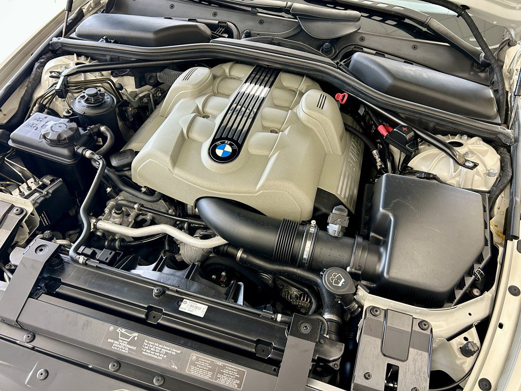 Used 2004 BMW 645Ci Convertible RWD image 16
