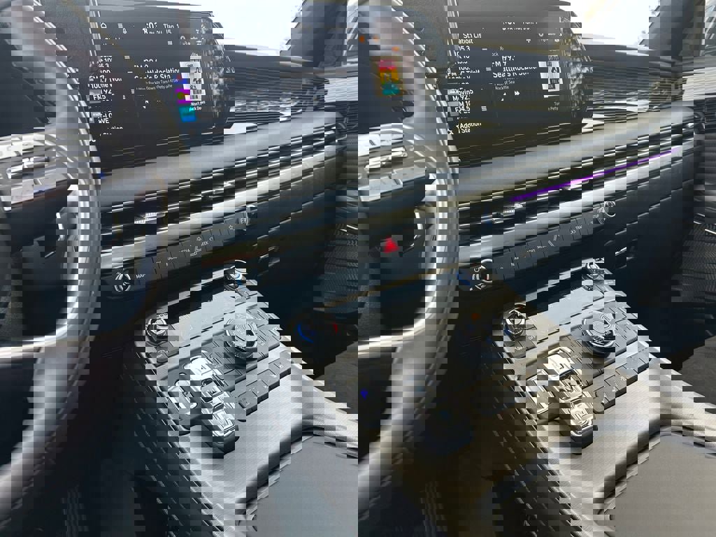 Used 2025 Hyundai Palisade Calligraphy image 20