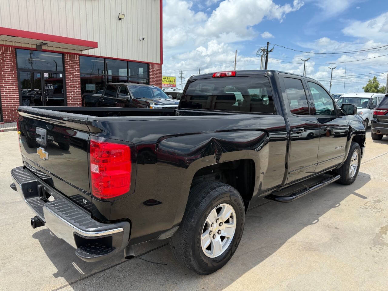 Used 2015 Chevrolet Silverado 1500 LT w/ All Star Edition RWD image 4
