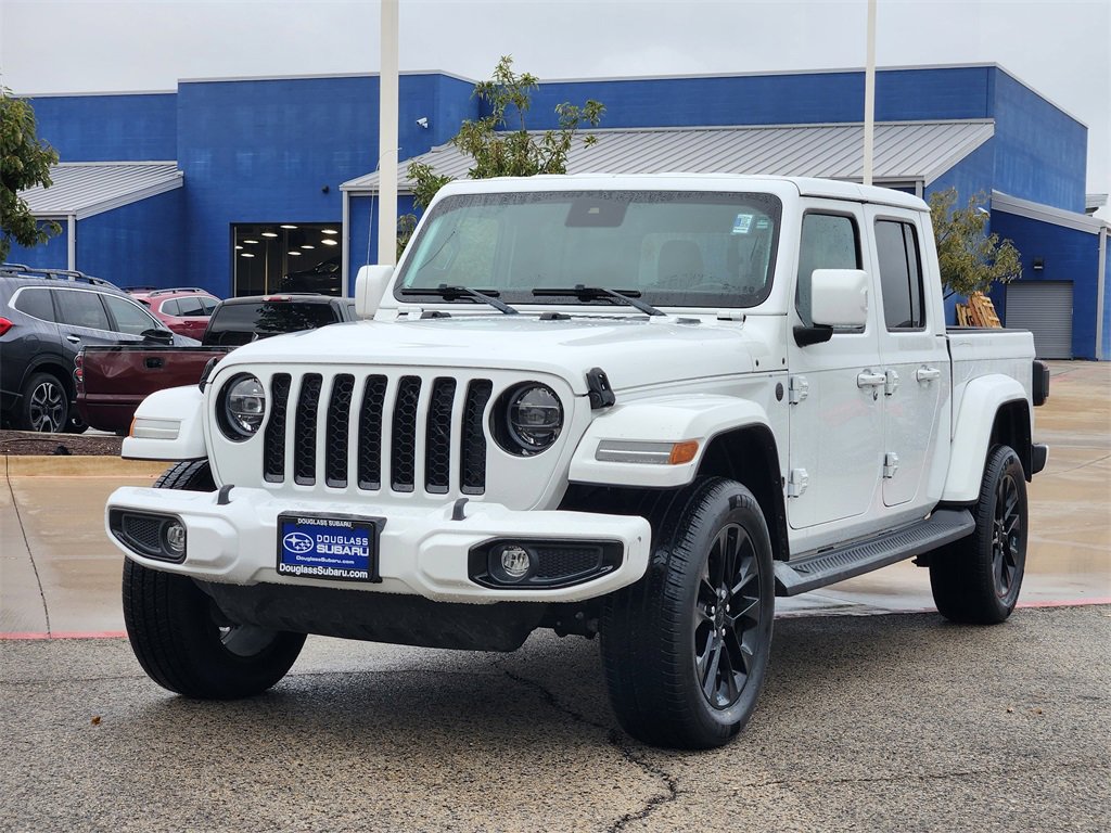 Used 2022 Jeep Gladiator Overland image 2