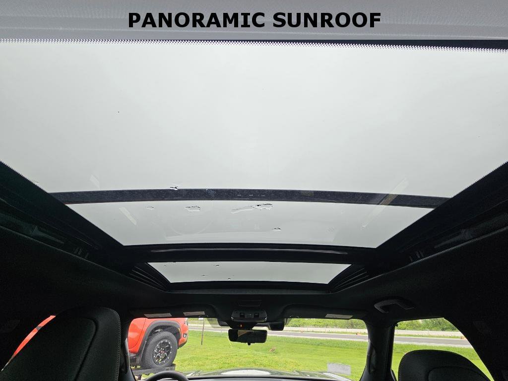 New 2025 Nissan Armada PRO-4X w/ Pro-4X Premium Package image 21