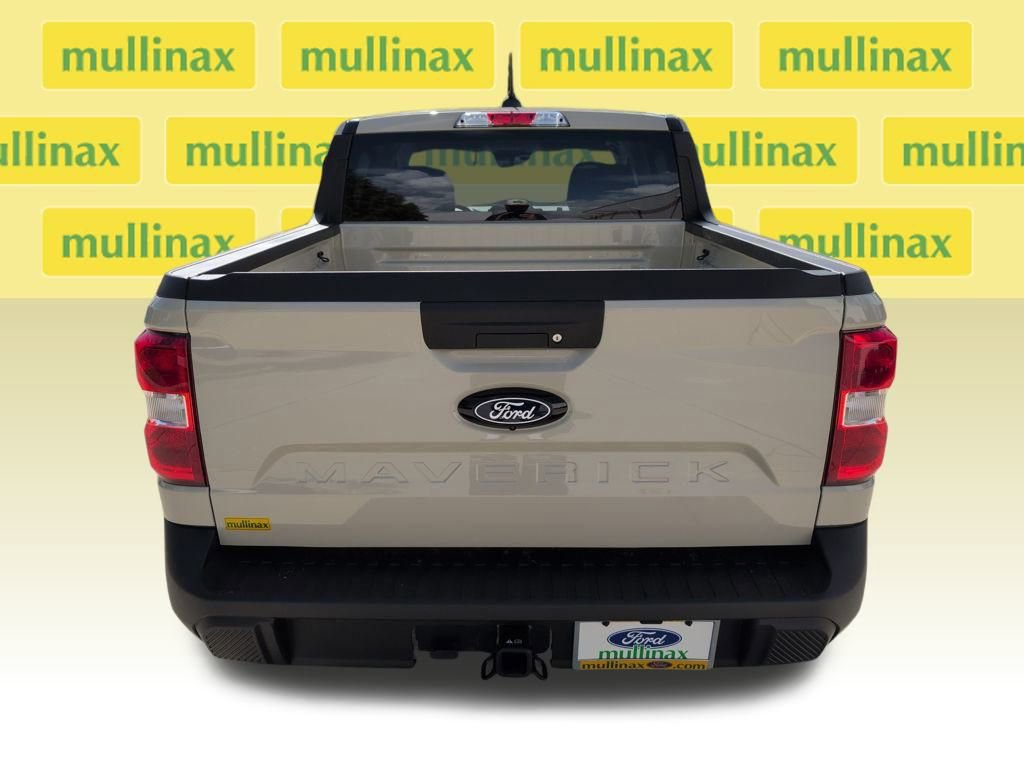 New 2025 Ford Maverick XLT w/ Equipment Group 302A image 23