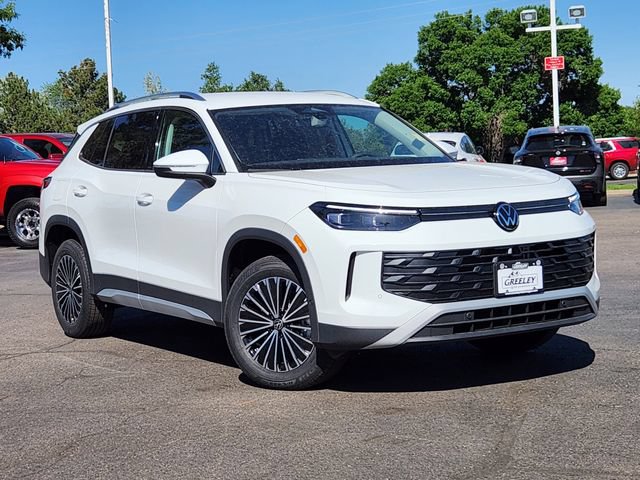 New 2026 Volkswagen Tiguan S AWD/4WD image 1