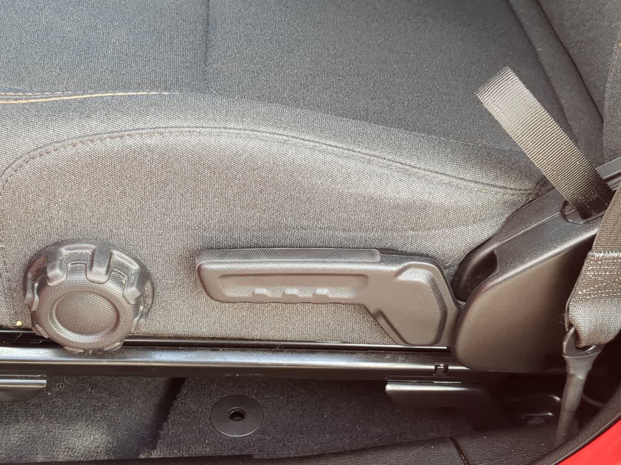 Used 2024 Jeep Gladiator Sport AWD/4WD image 18