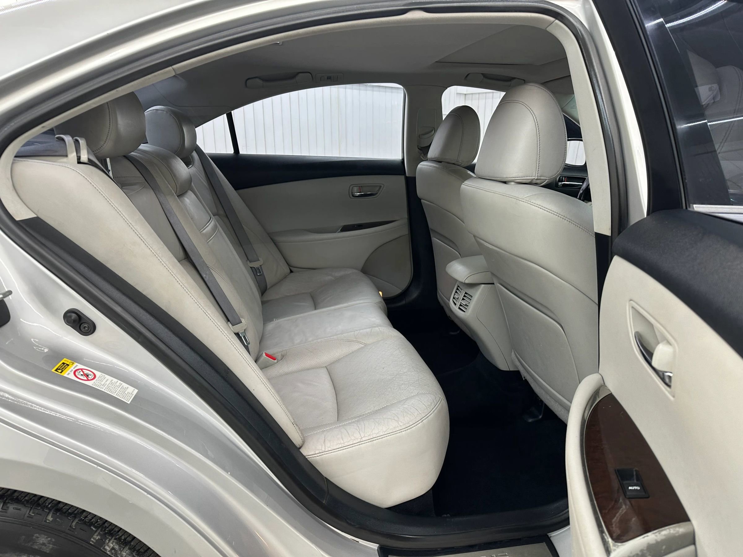 Used 2010 Lexus ES 350 image 13