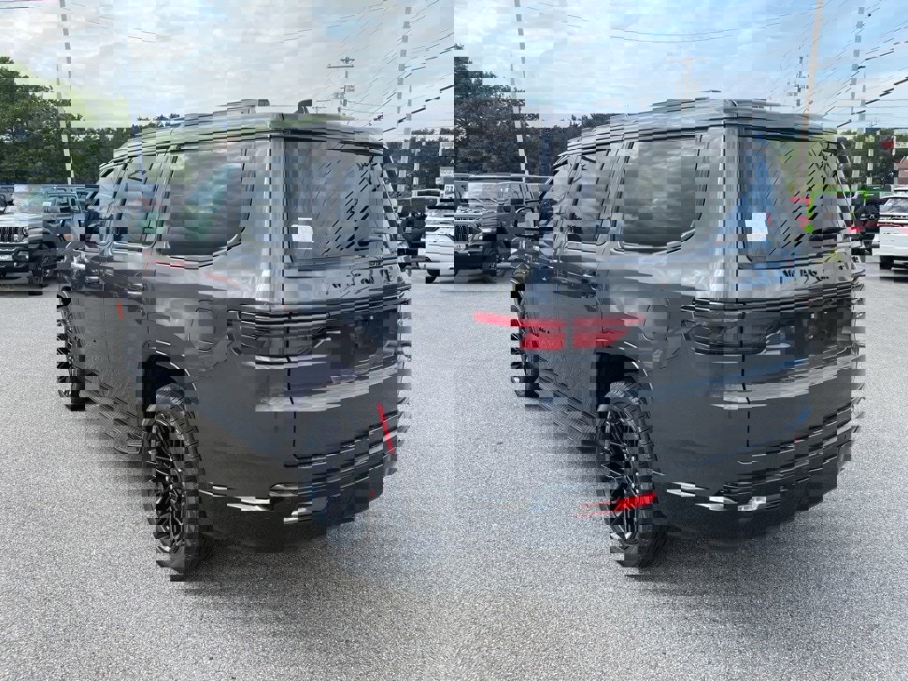 New 2025 Jeep Wagoneer Series II w/ Premium Group I image 5
