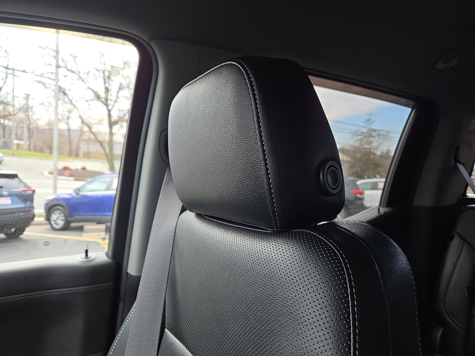 Used 2022 Chevrolet Silverado 1500 LT Trail Boss w/ Safety Package image 17