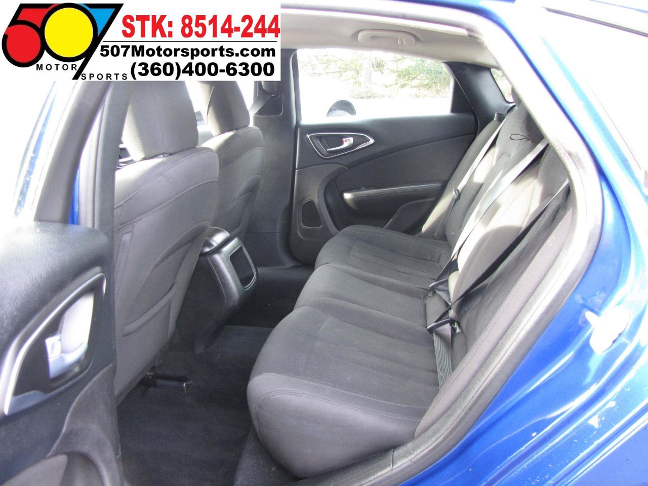 Used 2016 Chrysler 200 Limited FWD image 14