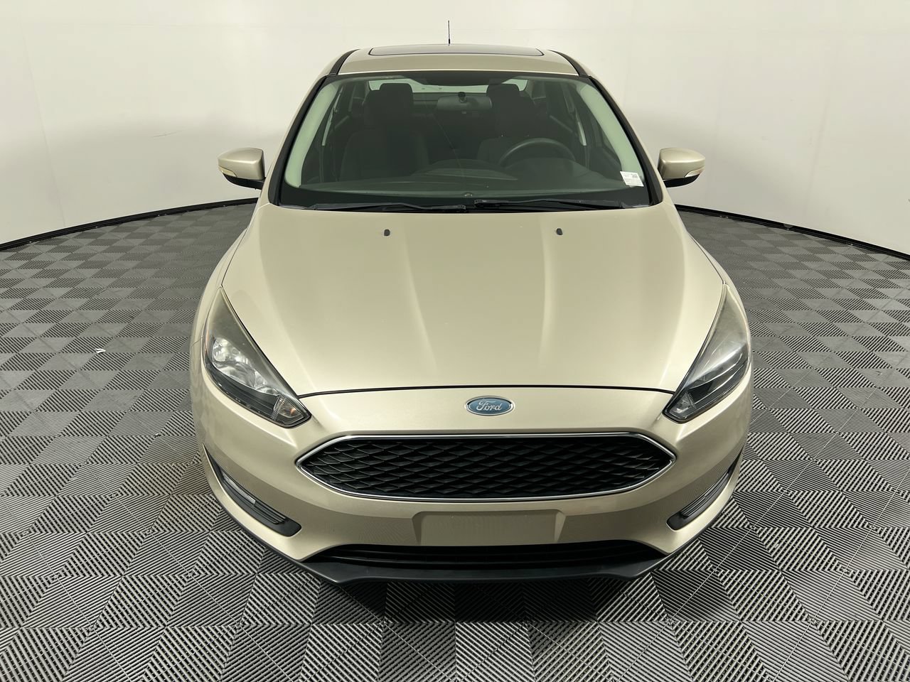 Used 2017 Ford Focus SEL FWD image 8