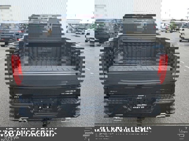 New 2026 GMC Sierra 1500 Denali w/ Denali Reserve Package image 9