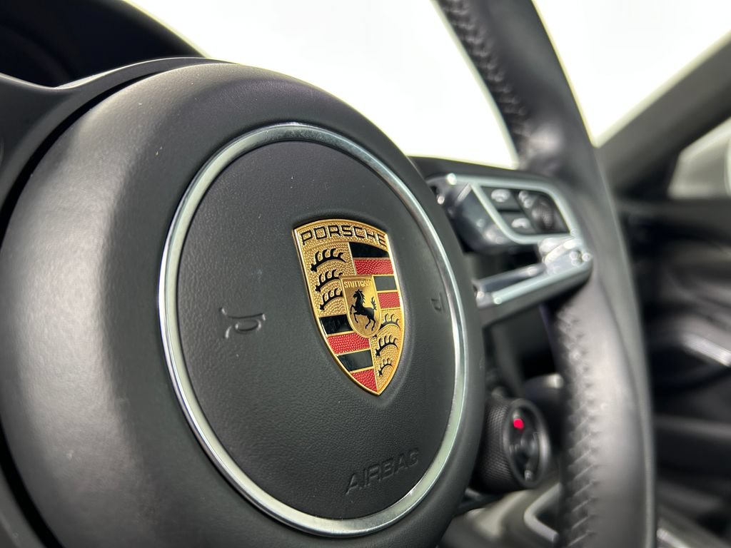 Certified 2019 Porsche 911 4 Coupe AWD/4WD image 18