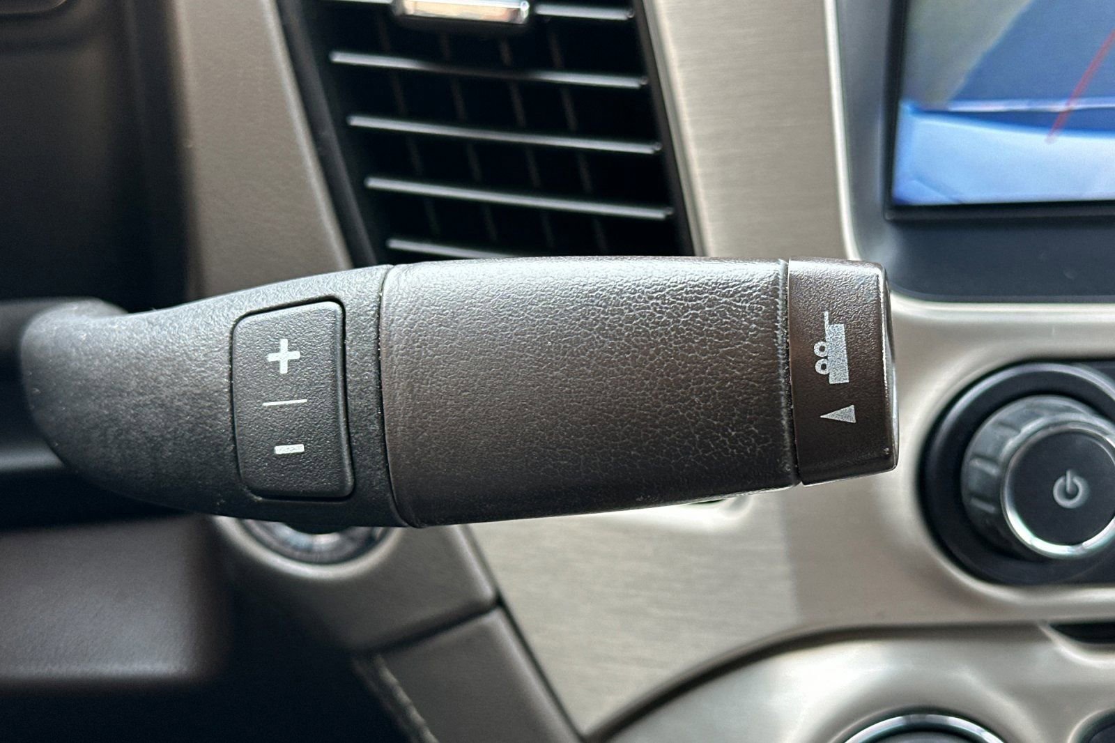 Used 2020 GMC Yukon XL Denali image 23