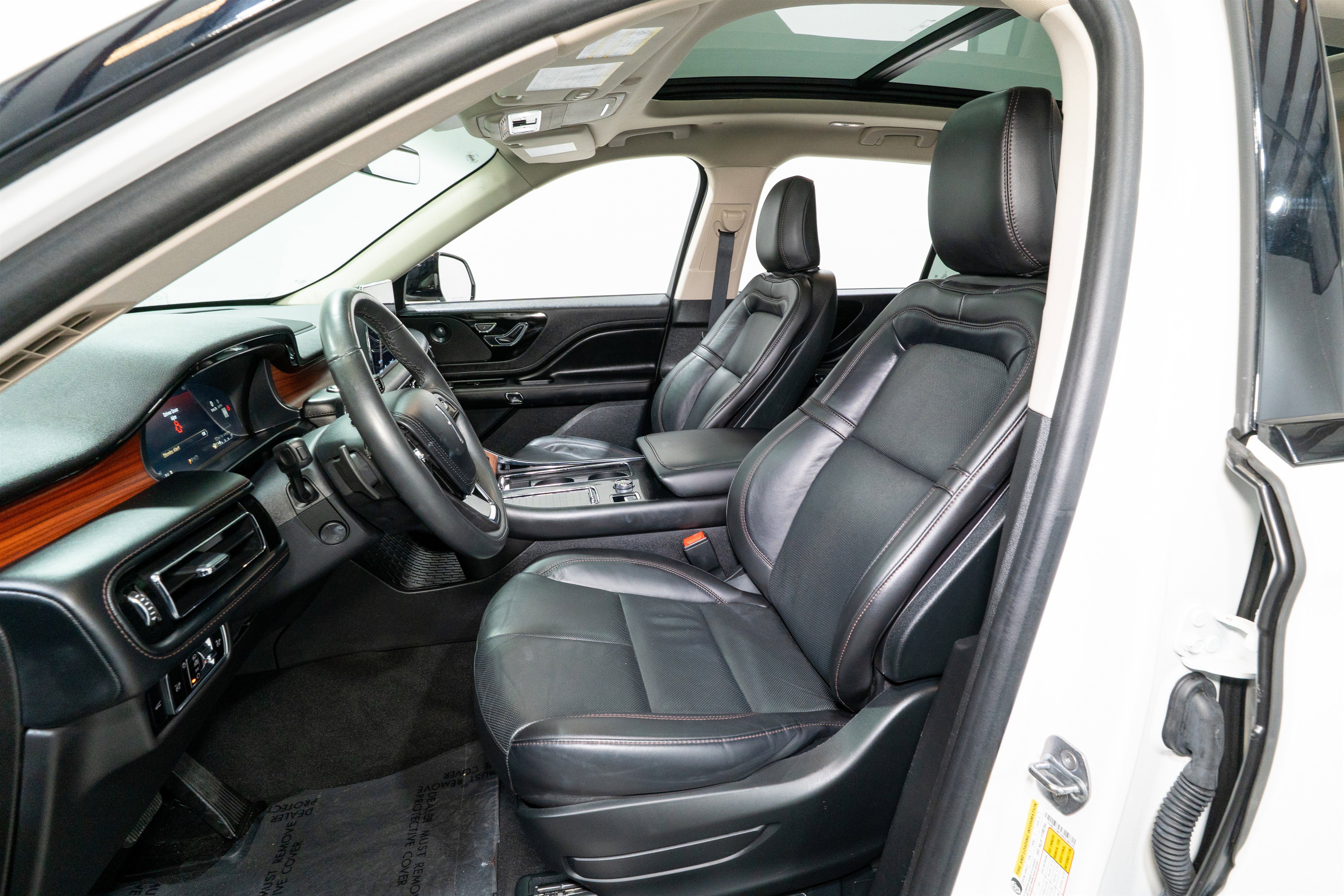 Used 2024 Lincoln Aviator Reserve w/ Jet Package image 15