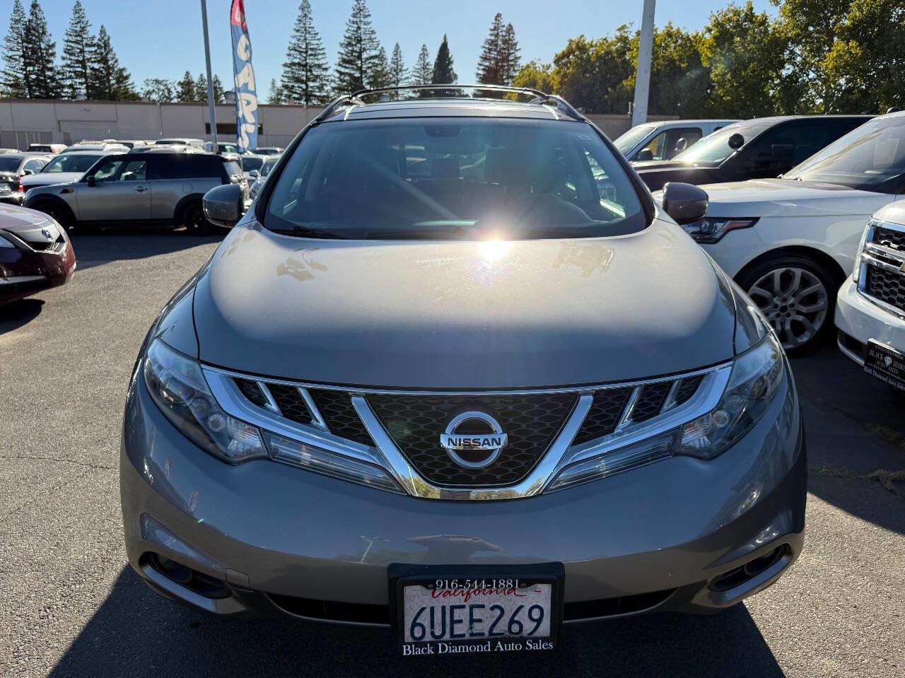 Used 2012 Nissan Murano LE w/ Platinum Pkg image 2