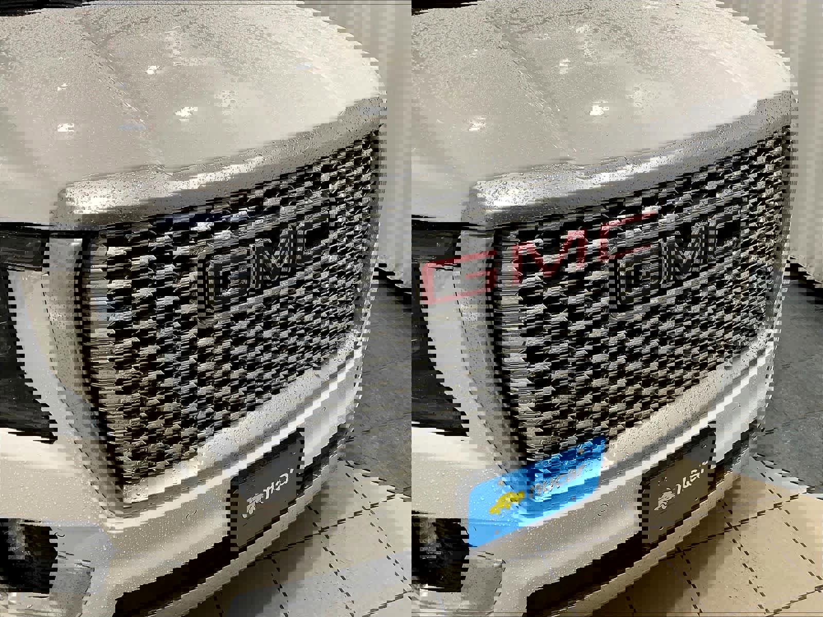 Used 2023 GMC Yukon Denali w/ Denali Reserve Package image 33