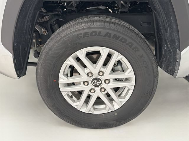 Used 2023 Toyota Tundra SR5 w/ SR5 Premium Package AWD/4WD image 25