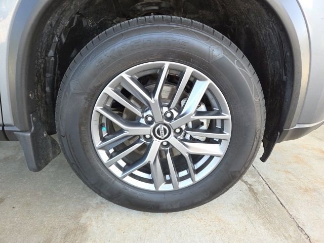 Used 2021 Nissan Rogue S AWD/4WD image 65