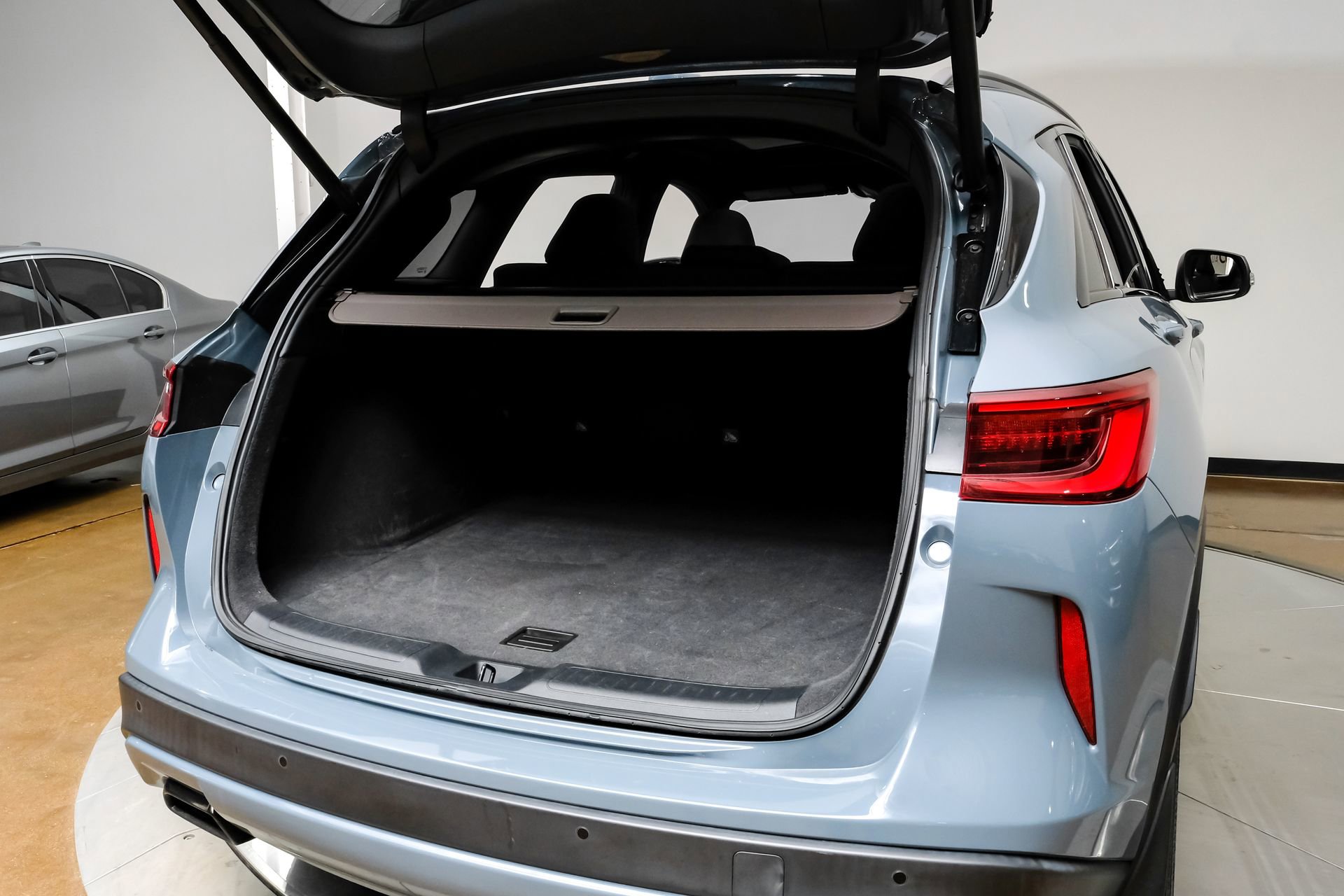 Used 2023 INFINITI QX50 Sport image 57