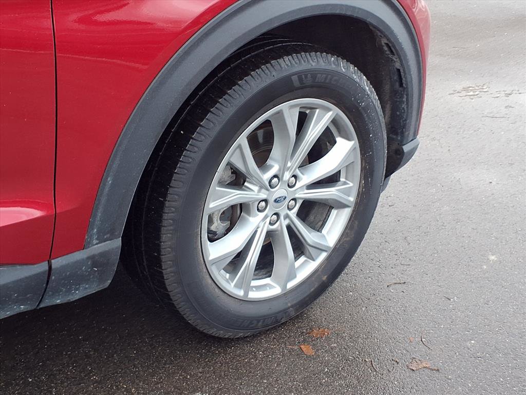 Used 2021 Ford Explorer XLT w/ Equipment Group 202A image 31