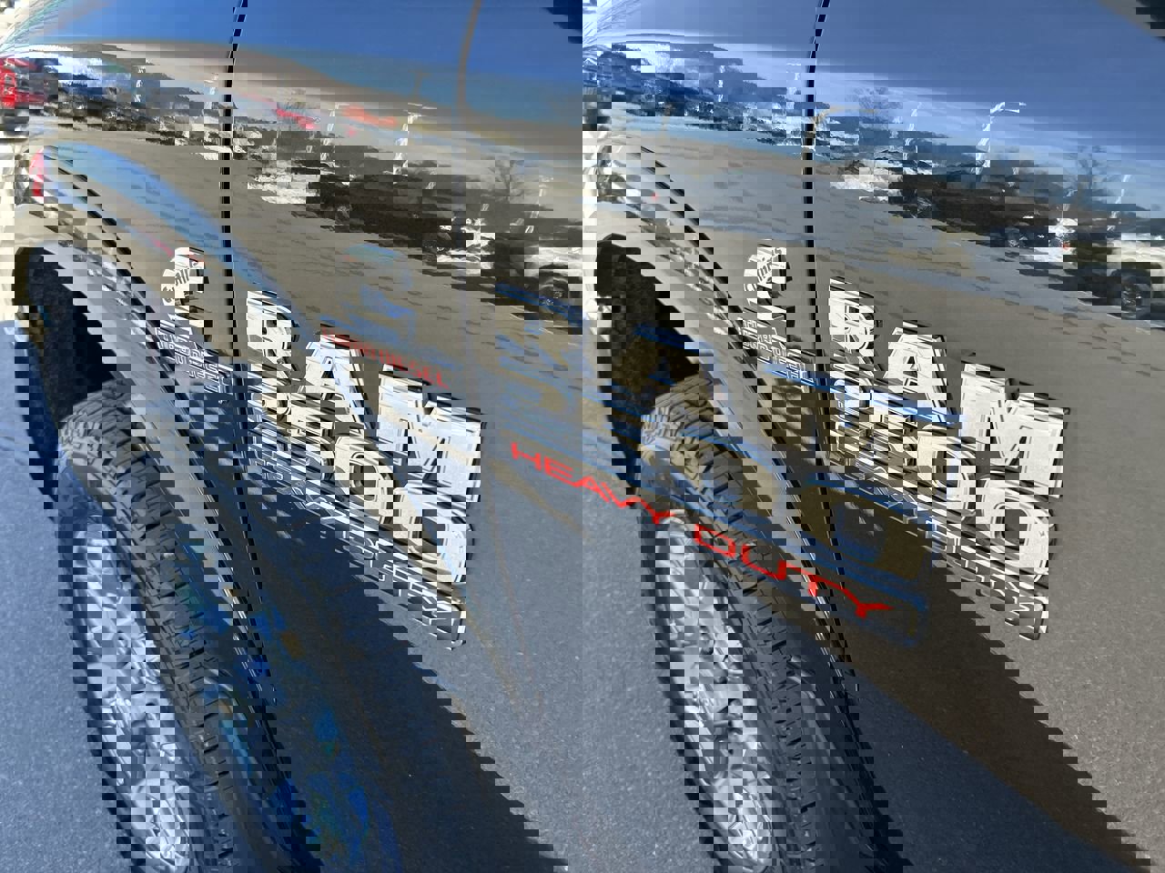 Used 2018 RAM 2500 Limited image 13