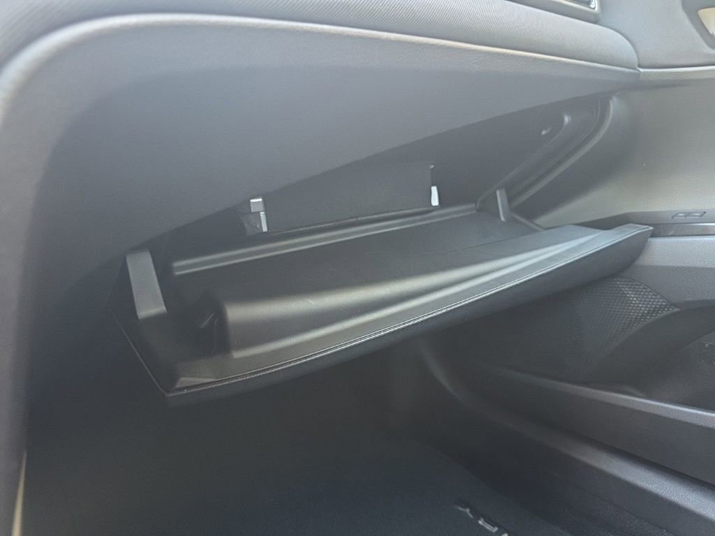 Used 2026 Toyota Camry LE image 33