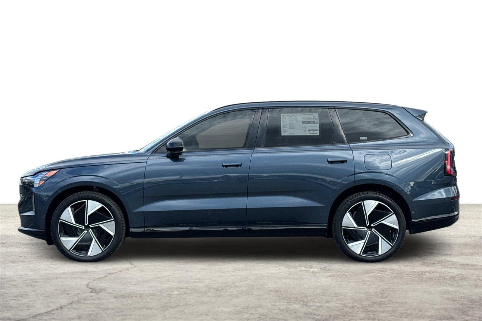 New 2025 Volvo EX90 Ultra image 5