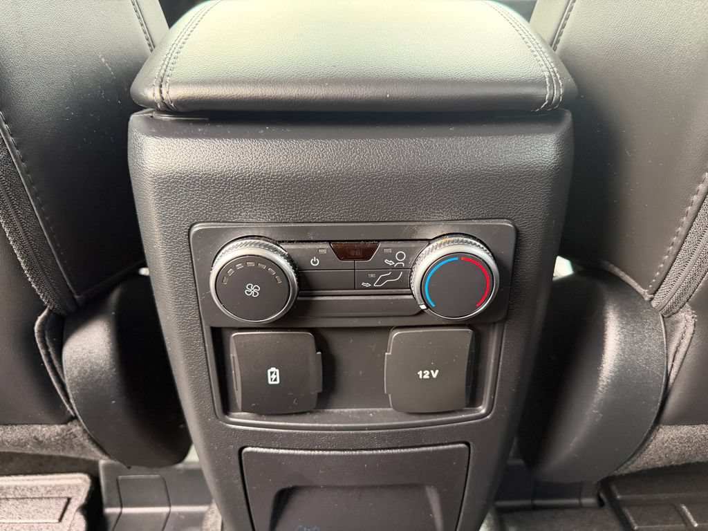 Used 2023 Ford Explorer XLT w/ Equipment Group 202A AWD/4WD image 12