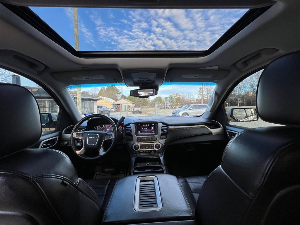 Used 2015 GMC Yukon Denali w/ Open Road Package image 27