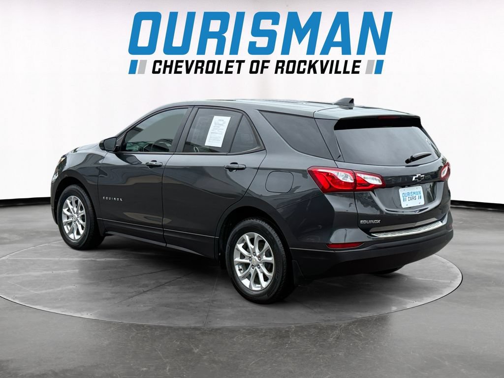Used 2020 Chevrolet Equinox LS w/ LS Convenience Package FWD image 3