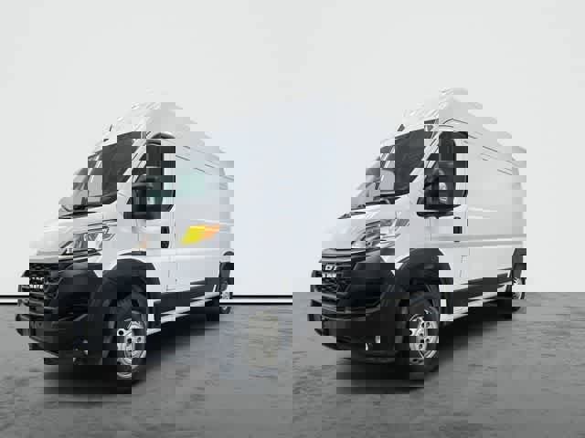 Used 2025 RAM ProMaster 2500 w/ Convenience Group image 8