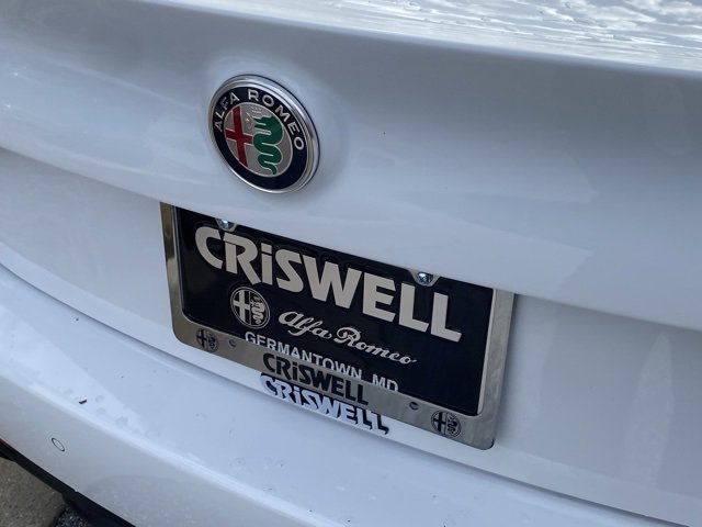 New 2025 Alfa Romeo Giulia AWD image 17