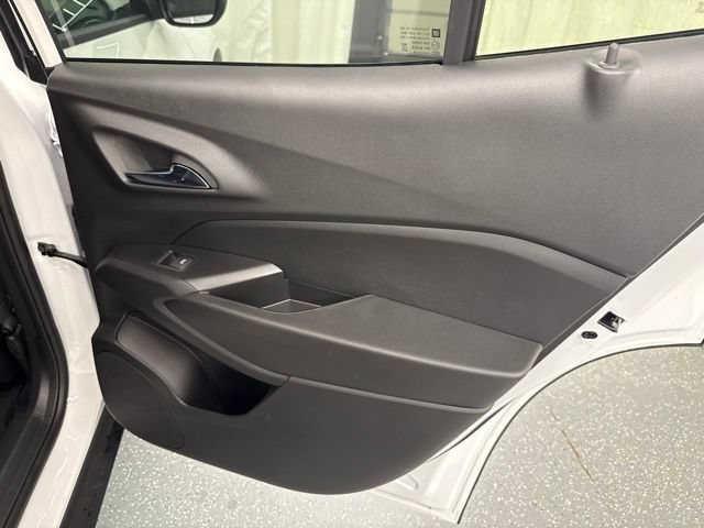 New 2026 Chevrolet Trax LT FWD image 11