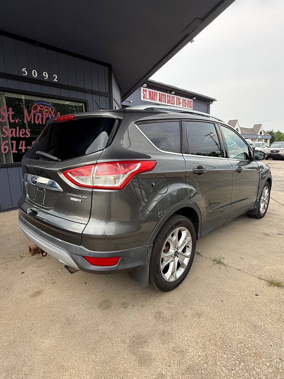 Used 2016 Ford Escape Titanium AWD/4WD image 6