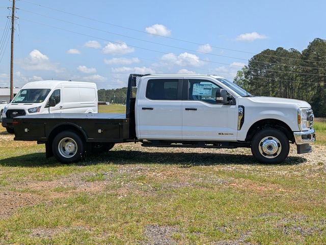 New 2026 Ford F350 XL w/ XL Chrome Package image 8