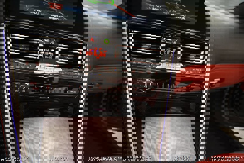 Used 2022 BMW 840i Convertible image 33