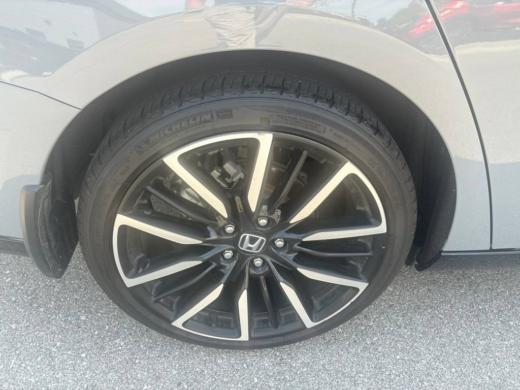 Used 2025 Honda Accord Touring image 29