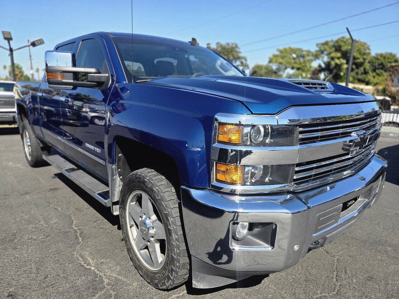 Used 2017 Chevrolet Silverado 2500 LTZ w/ Duramax Plus Package AWD/4WD image 18