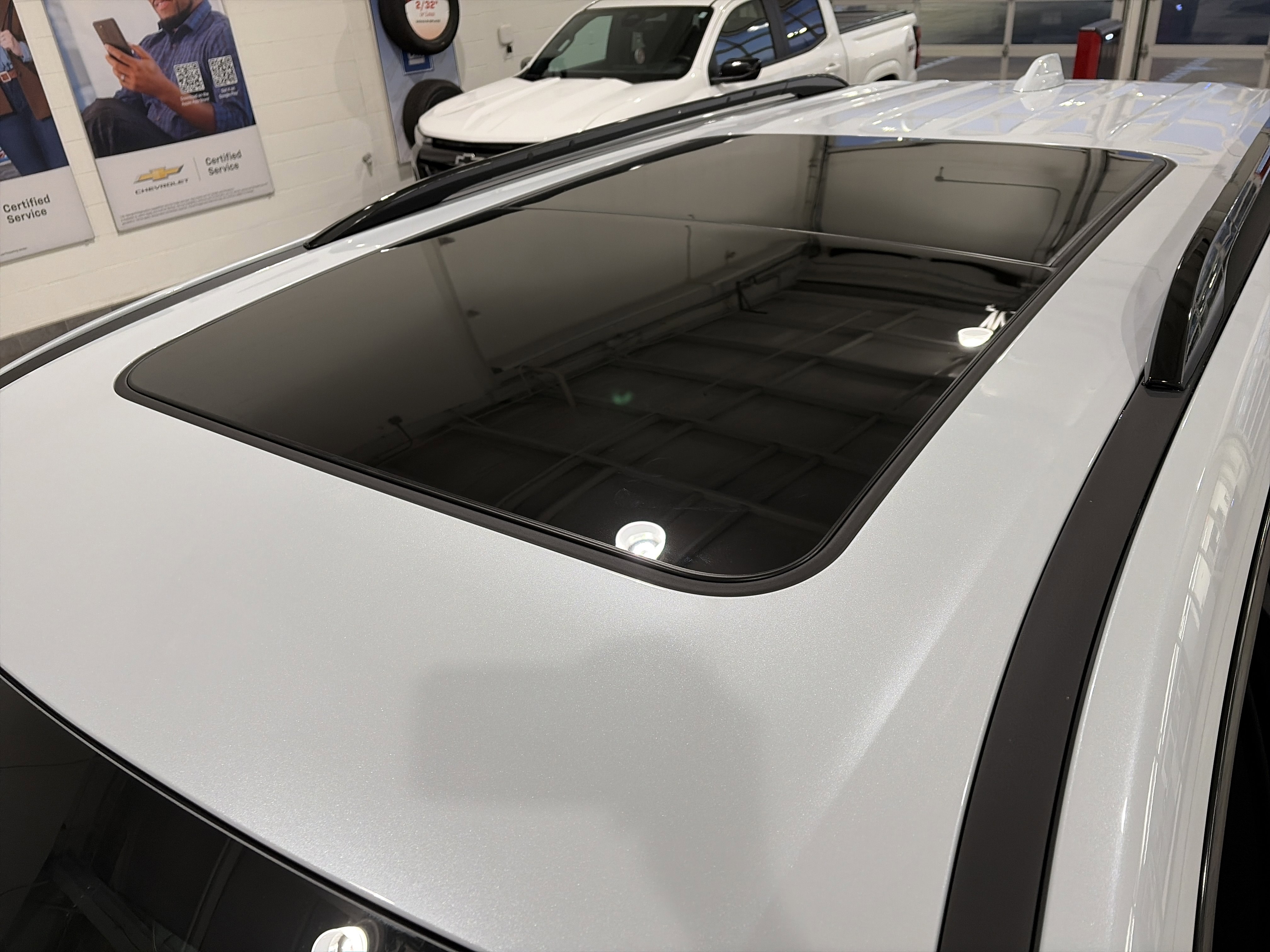 New 2026 Chevrolet Traverse RS w/ LPO, Floor Liner Package image 12