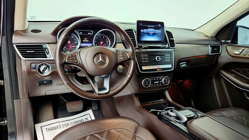 Used 2017 Mercedes-Benz GLS 550 4MATIC image 12