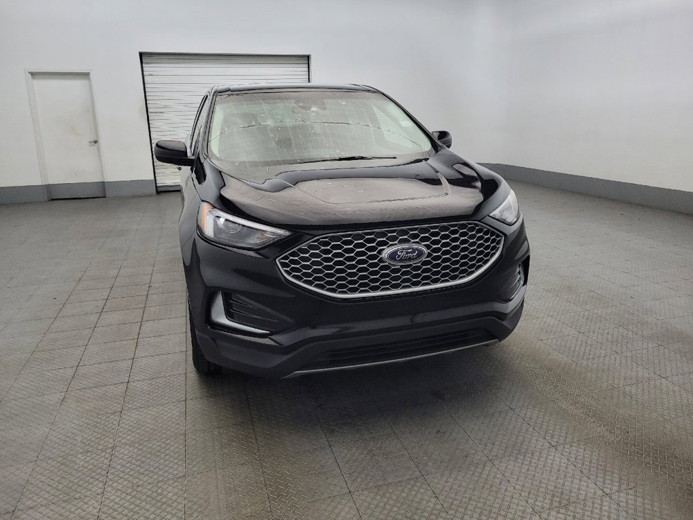 Used 2024 Ford Edge SEL image 14