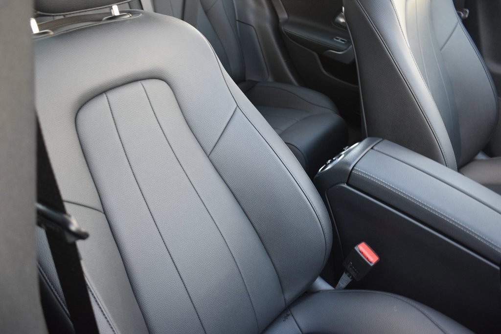 Used 2025 Mercedes-Benz CLA 250 image 24