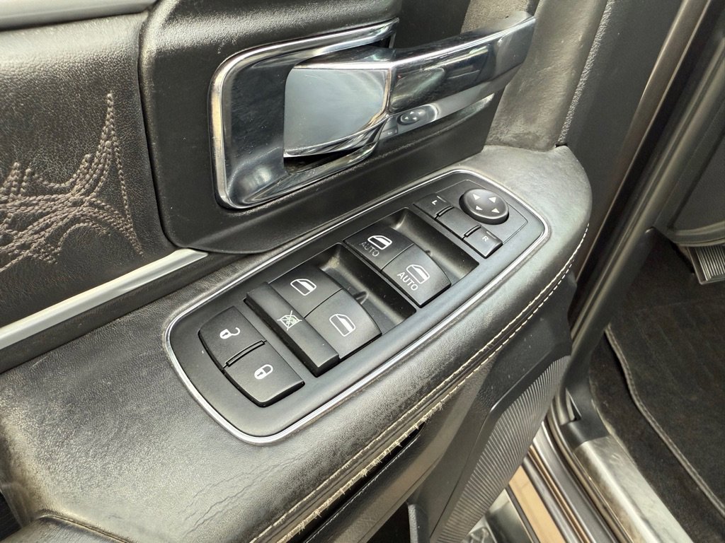 Used 2014 RAM 2500 Limited image 22