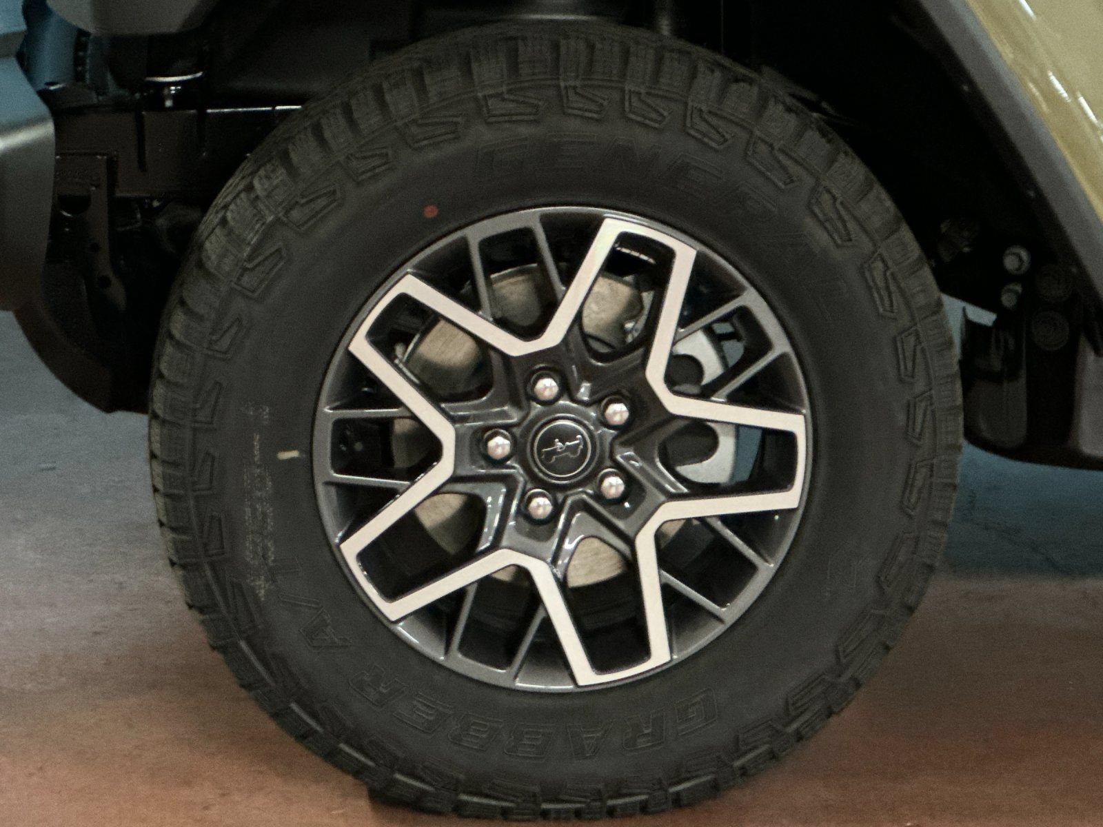 New 2026 Jeep Wrangler Unlimited Sahara AWD/4WD image 25