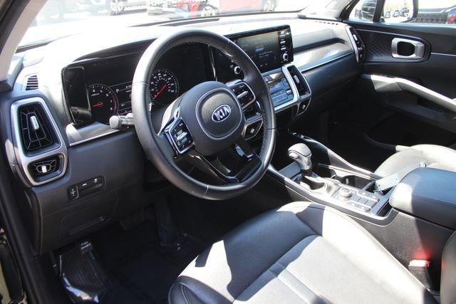 Used 2021 Kia Sorento S AWD/4WD image 3